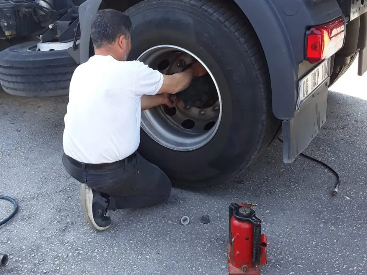Çarşamba Oto Lastikçi